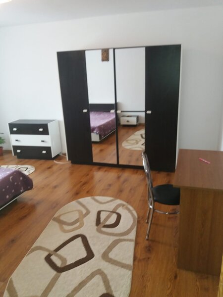 Metrou Pacii, particular, centrala proprie.